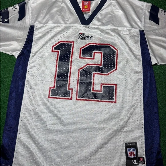Vintage Y2K Tom Brady New England Patriots Jersey, NFL Football Reebok (Small) - Picture 3 of 9